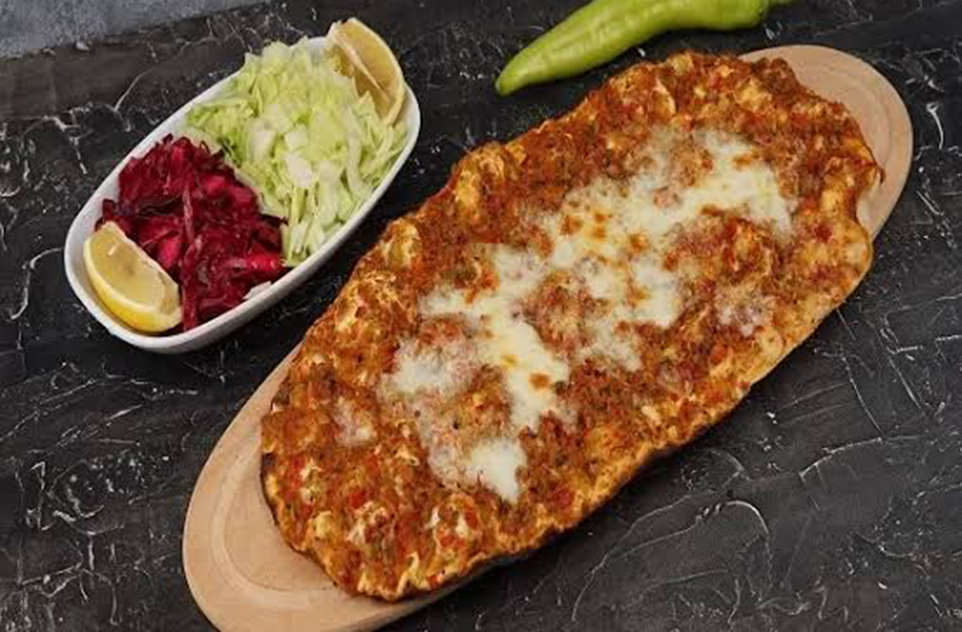 Özel Lahmacun Kaşarlı